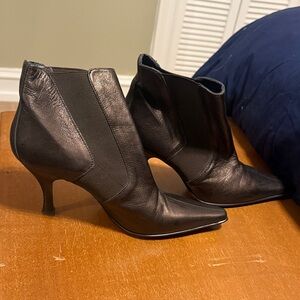 Donald J. Pliner Elegant Bronze Metallic Leather Heeled Boots - 9